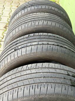Bridgestone Alenza 001 235/50 R20 100W - letné pneu - 3