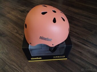 Prilba Ninebot - 3
