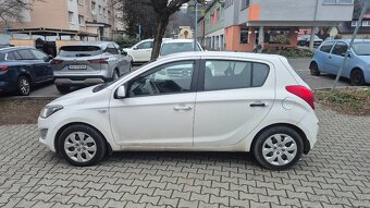 Predám Hyundai i20 - 3