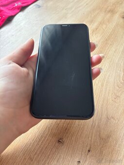 iPhone 11 128 GB - 3