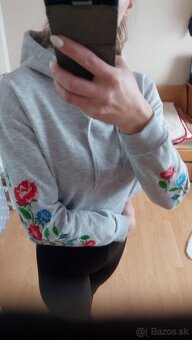 Mikina s kvietkami - 3