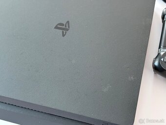 PlayStation 4 Slim 1T CUH-2016B - 3