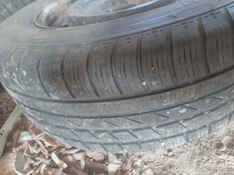 Predam  zimne pneumatiky s diskami  5x114,3. R 16 - 3