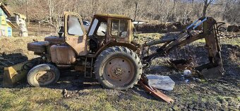 Traktor bager Bielorus - 3