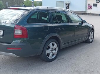 Skoda Octavia Scout 2.0 TDI 4x4 - 3