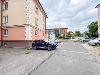 2 izbový byt - pôvodný stav - TEHLA - centrum - 3