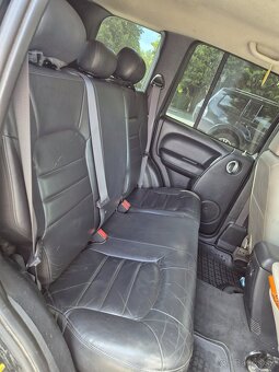 Jeep Cherokee 2.8 CRD - 3