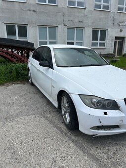 Predám bmw e90 320d - 3