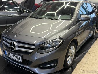 Mercedes Benz b - 3