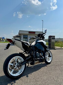 KTM Duke 690R 35kw A2 - 3