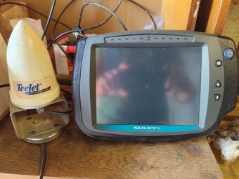 Predáme GPS navádzanie na traktor - 3