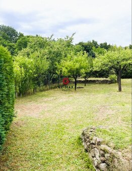 NA PREDAJ: DVOJPODLAŽNÁ CHATA – KLOKOČOV, CHATOVÁ OBLASŤ BOG - 3