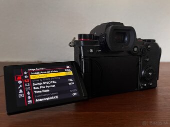 Panasonic Lumix DC-S5 – zachovalý stav, spoľahlivý full-fram - 3