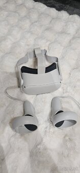 Predám virtuálnu realitu Meta Quest 2 128gb - 3