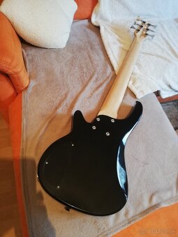 BASS GITARA - 3