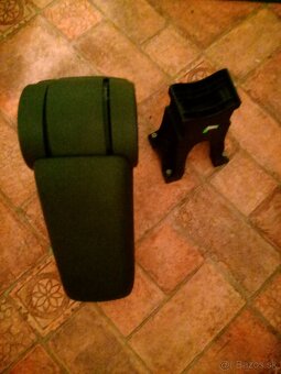 Lakťová opierka škoda - 3