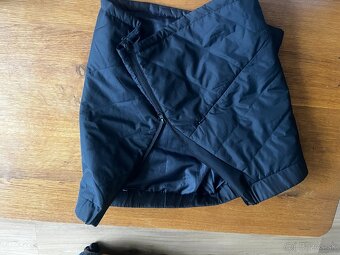 turisticka sukna velkost S - 3