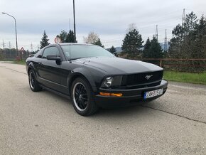 Ford Mustang - 3