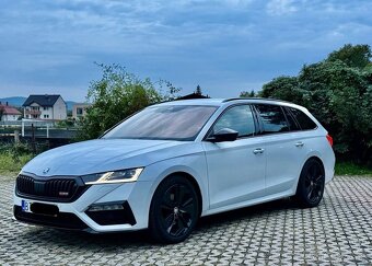 Škoda Octavia Combi vRS TDI 4x4
- 3