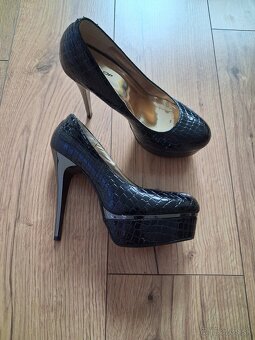 Lodicky na platforme - 3