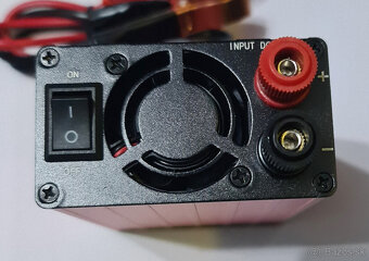 Menič napätia z 12V na 230V - 3
