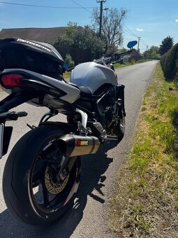 Yamaha fz1 110kw,r.v. 2010, akrapovič - 3