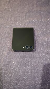 Z flip 5 - 3