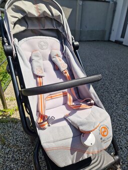 Cybex Eezy S+2 - 3