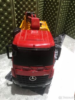Nakladne auto na ovladanie - 3