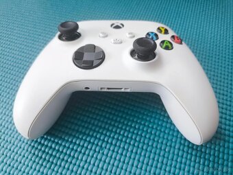 Xbox Series X 1TB (V ZÁRUKE), + Ovladač + Káble - 3