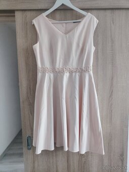 ružové šaty,marhuľkové šaty, šaty s kvetovou výšivkou - 3