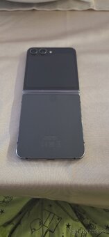 Samsung Z flip 5. 512GB, 8GB ram - 3