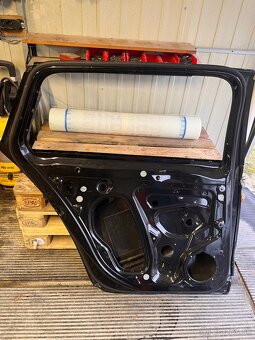 Zadné ľavé dvere superb 3 combi - 3