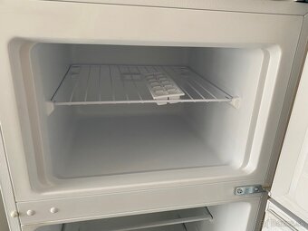 Chladnička Candy - 3