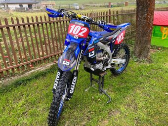Yamaha YZF 450 - 3