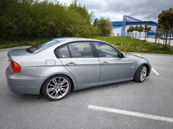 Predám BMW E90 320D (diesel), nová STK - 3