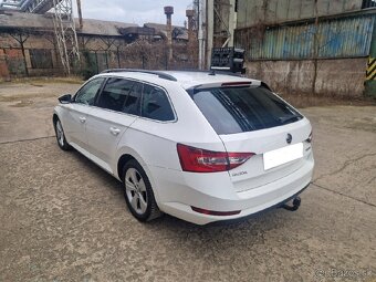 Škoda Superb 2.0 TDI DSG - 3