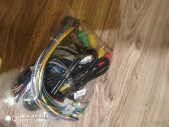 Autorádio dotykové nesadloi do auta WiFi Bluetooth SD karta - 3