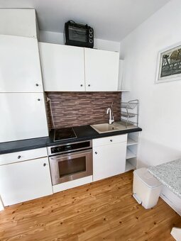 1-izbový byt v Šamoríne na prenájom - 3