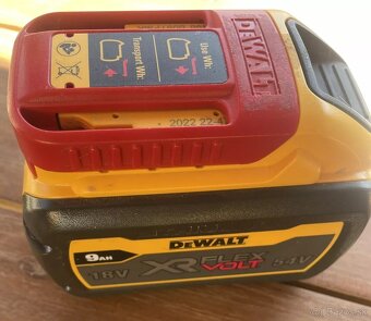 Baterie Dewalt 18v/54v XR Flexvolt 9ah - 3