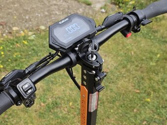Predam kolobezku offroad KUKIRIN G3 PRO najnovsia verzia - 3