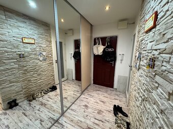 Na predaj 2-izb. byt, Veľký Bysterec, 56 m2, 2x balkón - 3