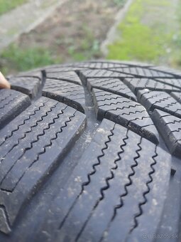 Elektróny,kolesá 225/50 R18 - 3