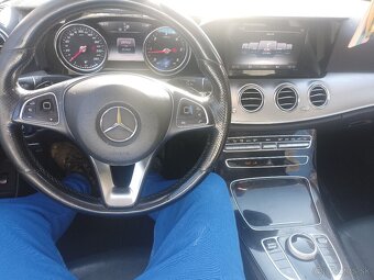 Predám Mercedes E220 model w213 ročník 2017 - 3