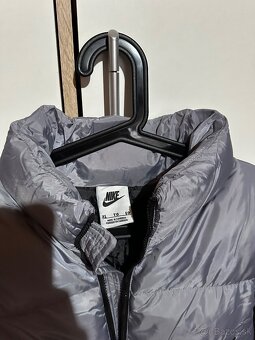 Zimná bunda Nike - sivá L/XL - 3