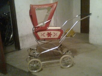 HĽADÁME retro kočík - 3