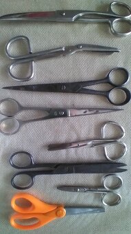 Predám RETRO posteľné prádlo,,nožnice, - 3