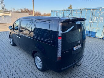 2022 Hyundai Staria Cargo - 3