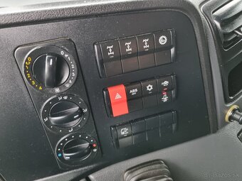 MERCEDES ATEGO 1323 4x4 nosič kontajnerov - 3