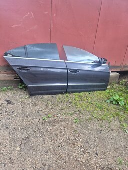Predám dvere na Volkswagen Passat CC- BEZ HRDZE - - 3
